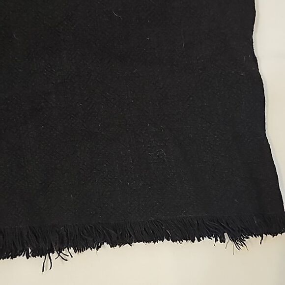 Moon River beautiful top with braid detail size small - Picture 3 of 6